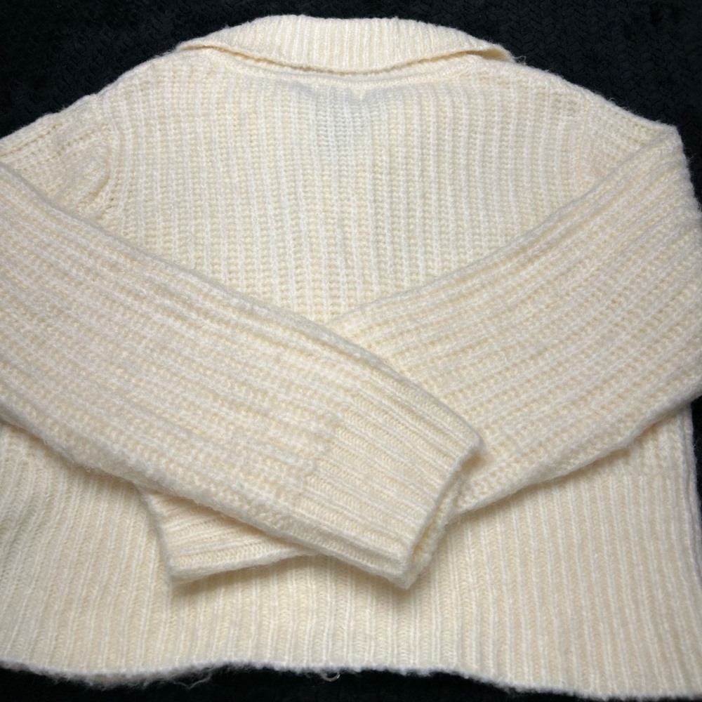 Universal Thread Ivory Cable Knit Cardigan Women’s L Full Zip SOFT FUZZY WARM - Picture 5 of 11